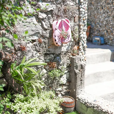 Inga With Free Private Parking