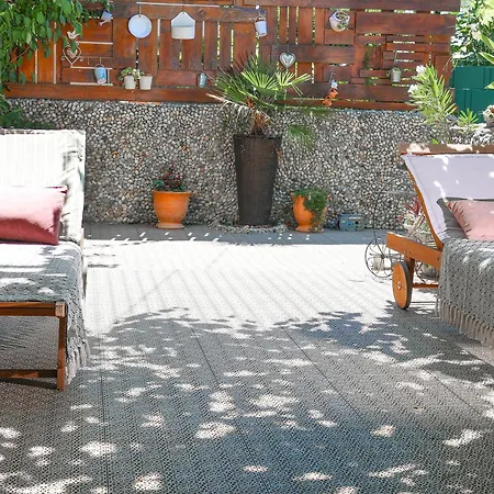 Inga With Free Private Parking * リエカ